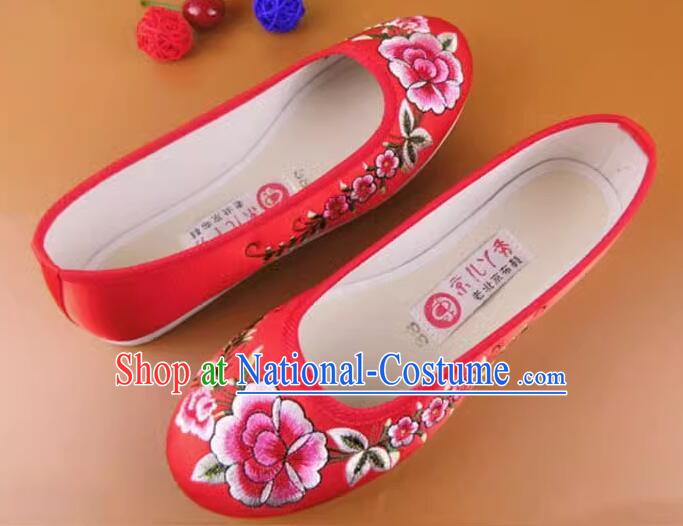 Chinese Embroidered Peony Wedding Shoes Handmade Old Peking Strong Cloth Soles Shoes Red Satin Shoes