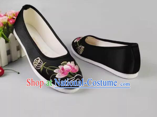 Handmade Old Peking Shoes Black Satin Shoes Chinese Embroidered Shoes