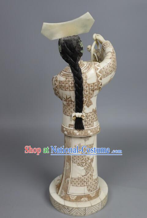 Chinese Handmade Ox Bone Handicraft Sculpture Qing Dynasty Palace Lady Statue