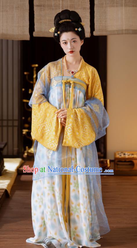 China Ancient Noble Woman Clothing Traditional Hanfu Yellow Blouse and Ruqun Tang Dynasty Empress Chang Costumes