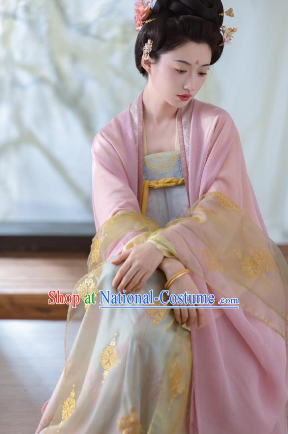 China Late Tang Dynasty Royal Empress Costumes Traditional Hanfu Pink Cape and Blue Dress Ancient Court Woman Clothing