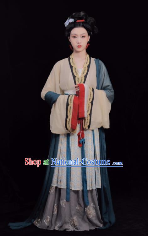 Chinese Ancient Noble Beauty Costumes Traditional Hanfu Clothing Song Dynasty Young Woman Apricot Dress