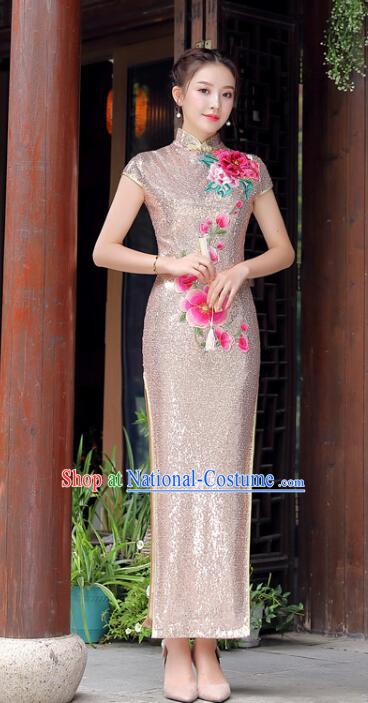 China Woman Embroidered Shinning Champagne Qipao Traditional Cheongsam Elegant Mandarin Dress