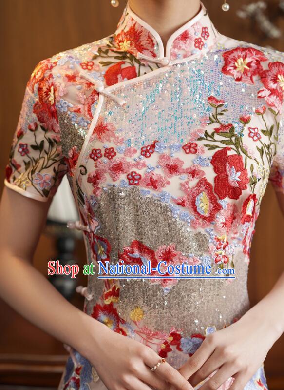 China Classical Cheongsam Clothing Elegant Embroidered Dress Shining Qipao Costume