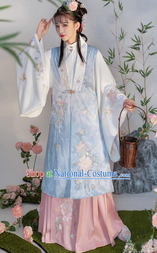 China Ancient Noble Lady Garment Costumes Hanfu Embroidered Clothing Ming Dynasty Princess Dresses