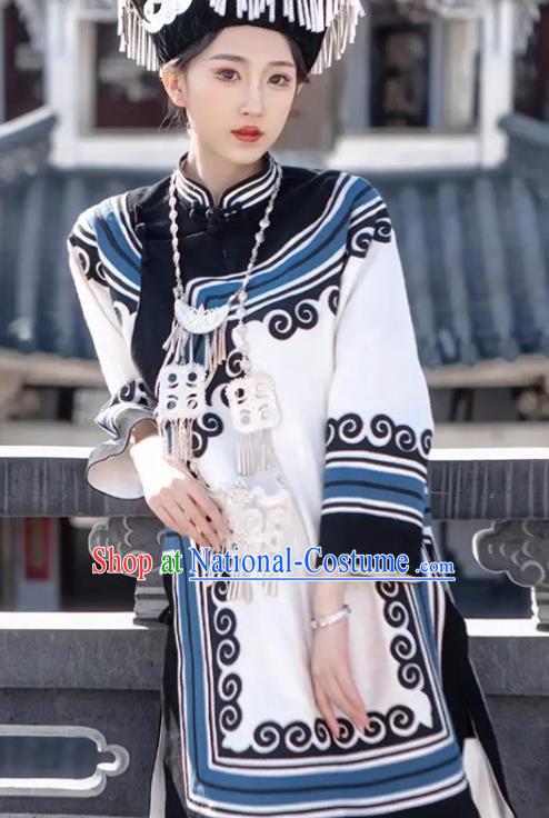 Yi Traditional Handmade Ancasano Costume Super Fairy Chinese Style Travel Photography Ethnic Style Photography Art Photography Clothing