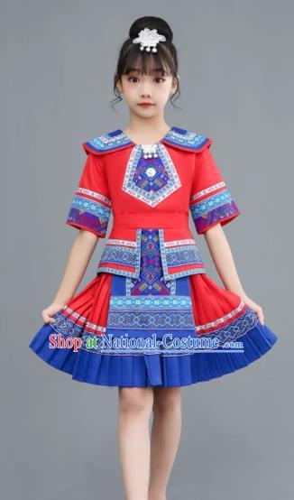 Children Clothing of The Zhuang Nationality On June 1