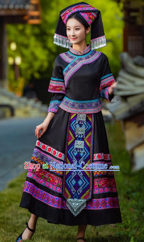 March Three Zhuang Traditional Costume Adult Guangxi Minority Costume Female Festival Performance Dance Costume