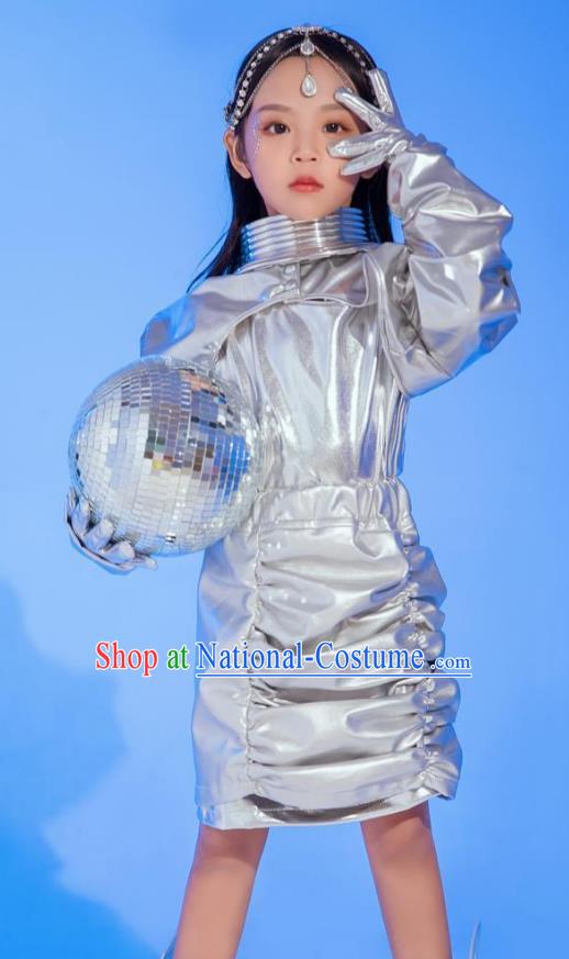 Girls Model Trendy Clothes Children Catwalk Show Silver Future Metal Technology Sense Yuan Universe Car Model Locomotive