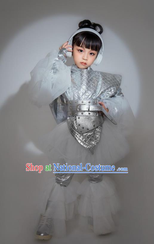 Girls Future Metaverse Technological Sense Creative Clothing Car Model Stage Silver Dress Catwalk Catwalk Show Trendy Clothing