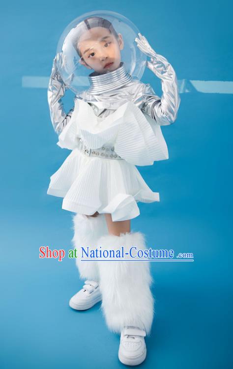 Girls Catwalk Trendy Clothing Futuristic Sense Of Technology Space Suit Astronaut Silver Model Car Model Yuan Universe T Stage Performance