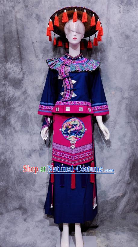 Original Ecological Clothing Of The Maonan Ethnic Group