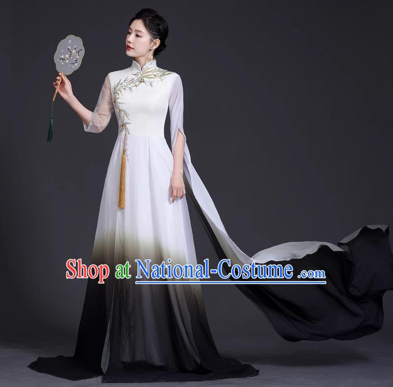 Top National Tide Style Banquet Evening Dress Long Model Catwalk Cheongsam Guzheng Art Test Solo Dress Embroidery