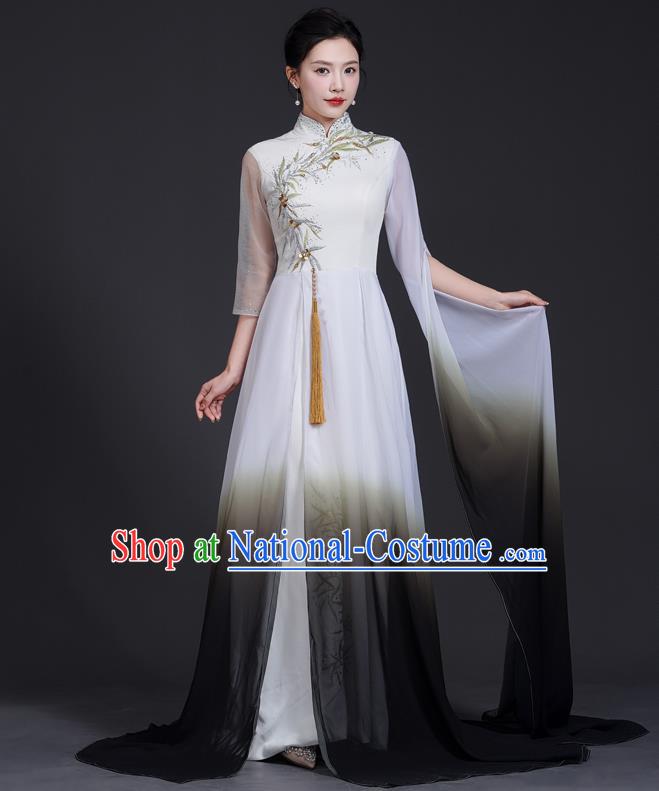 Top National Tide Style Banquet Evening Dress Long Model Catwalk Cheongsam Guzheng Art Test Solo Dress Embroidery