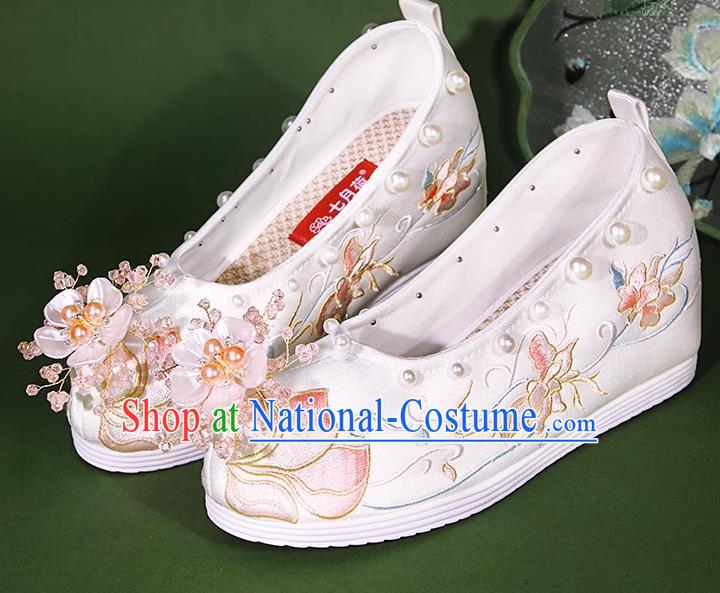 Embroidered Hanfu Shoes Handmade Beaded Pearl Flower Heightening Cloth Shoes