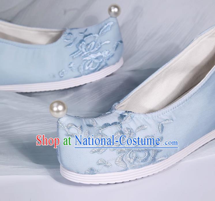 Embroidered Hanfu Shoes Light Blue Pearl Inner Height Increase