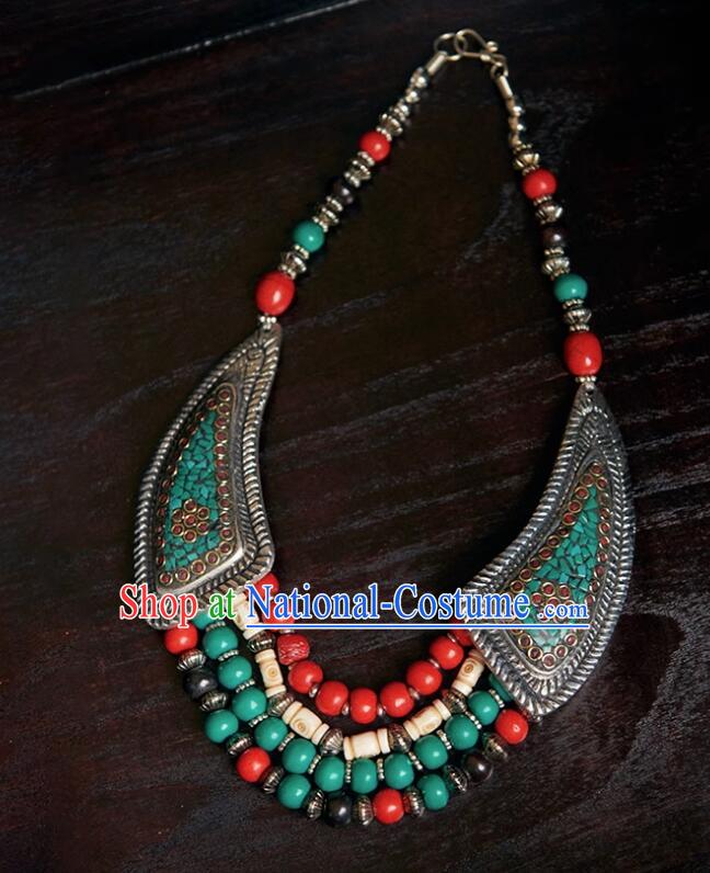 Chinese Zang Nationality Beads Necklace Handmade Tibetan Ethnic Jewelry Traditional Accessories for Women