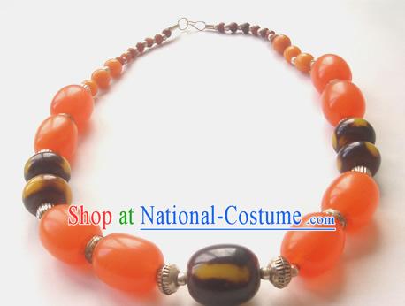 Stunning Tibet Natural Beeswax and Silver Necklace