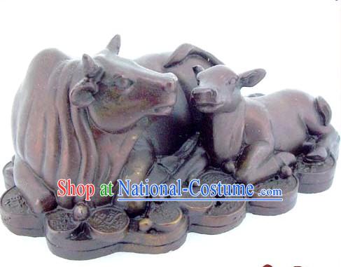 Chinese Classic Kai Guang Money Mother and Baby Brass Cow _increase your good luck_