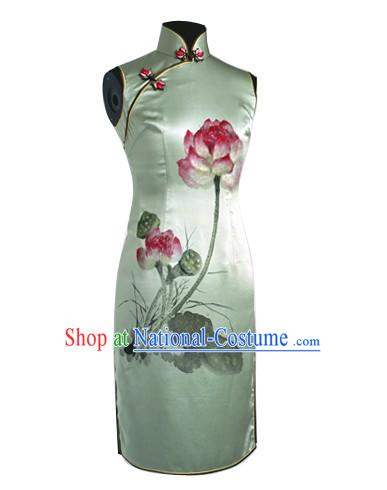 Traditional Hands Painted Lotus Silk Cheongsam