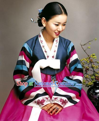 Traditional Korean Hanbok Clothing Set