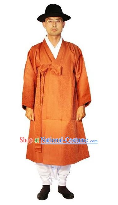 Traditional Korean Costumes for Men