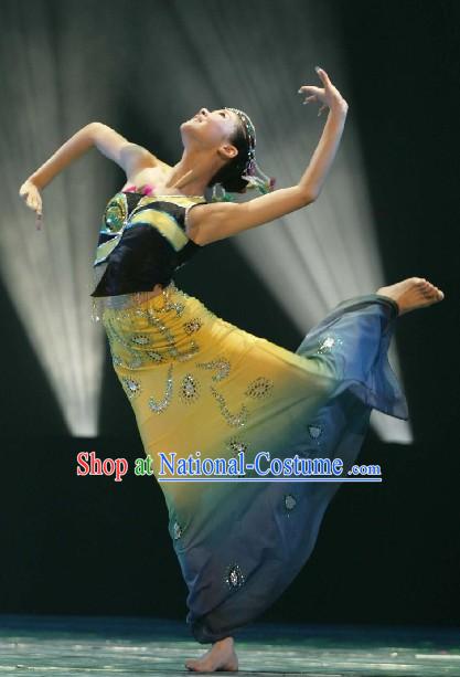 Kong Que Lai Le Yunnan Peacock Dance Costumes Complete Set