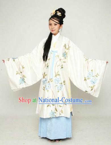 Ancient Chinese Ming Dynasty Female Clothing Complete Set