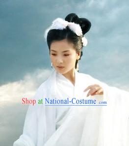 Ancient Chinese Wife White Costumes and Headwear for Women