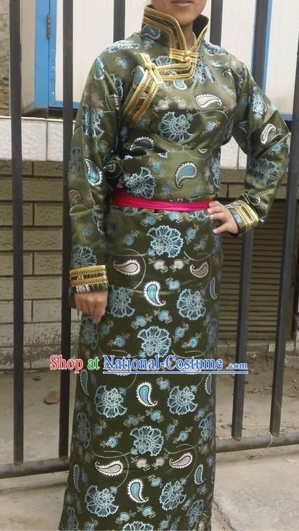 Traditional Tibetan Daily Silk Clothing for Women