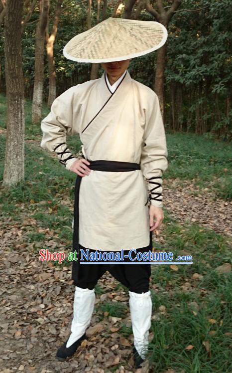 Ancient Chinese Swordsman Hanzhuang and Bamboo Hat