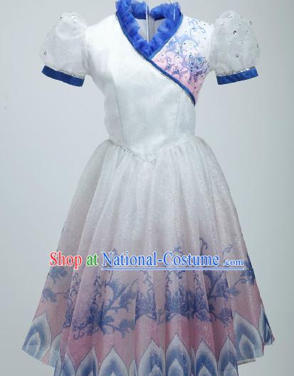 New Design Dance Costumes for Women