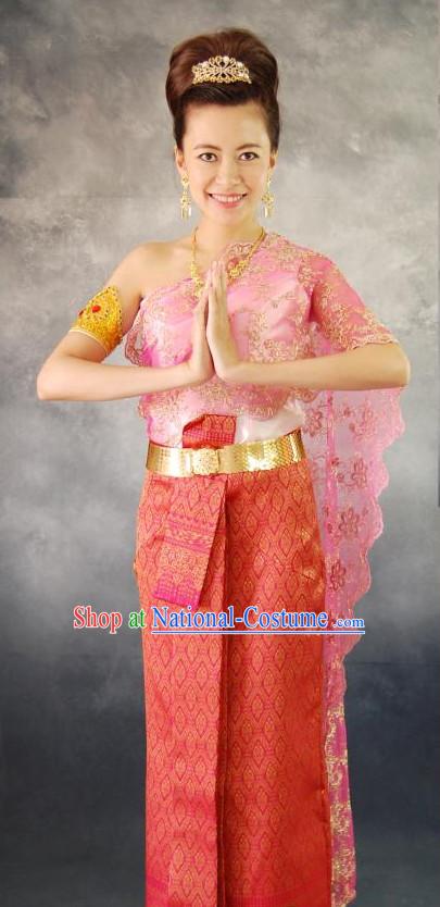 Formal Thai National Costume for Women