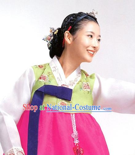 Top Korean Traditional Clothes for Women