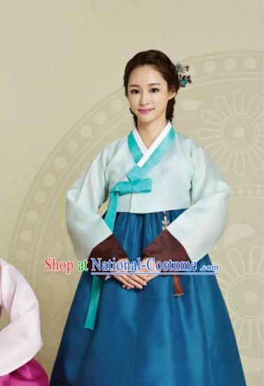 Traditional Korean Lady Hanbok Suit