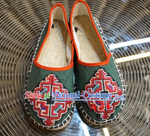 Chinese Ancient Style Handmade Fabric Shoes