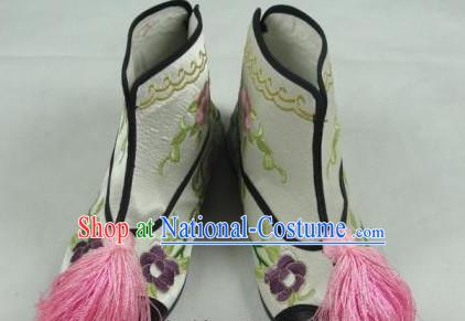 Chinese Peking Opera Embroidered Boots for Women