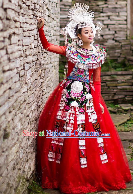 Traditional Chinese Miao Nationality Wedding Costume Accessories Crown, Necklace, Hmong Female Wedding Ethnic Pleated Dress and Phoenix Silver Headwear, Chinese Minority Nationality Embroidery Costume and Hat for Women