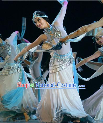 Chinese Traditional Stage Costumes Theater Costumes Professional Theater Costume for Women