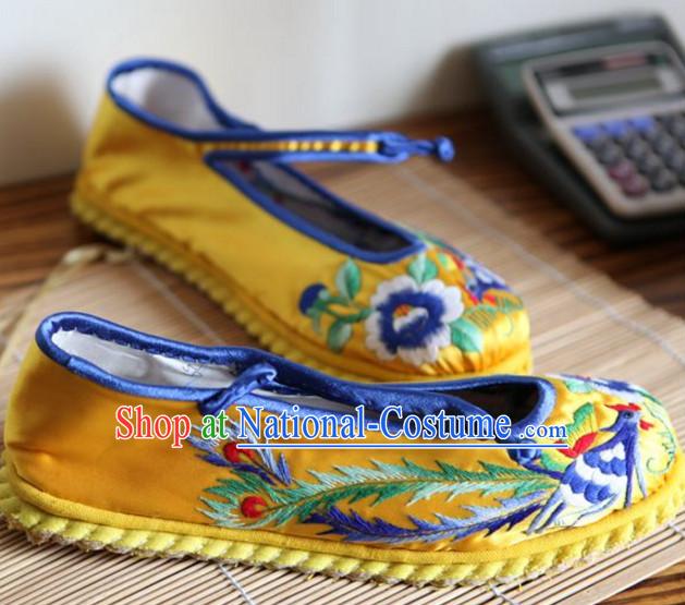 Chinese Handmade Embroidered Shoes Wedding Shoes Kung Fu Wushu Shoes Womens Shoes Opera Shoes Hanfu Shoes Dance Shoes