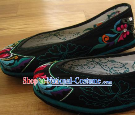 Chinese Handmade Embroidered Shoes Wedding Shoes Kung Fu Wushu Shoes Womens Shoes Opera Shoes Hanfu Shoes Dance Shoes