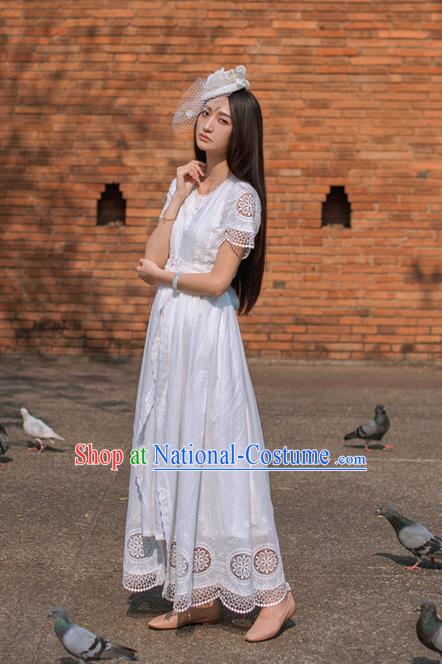 Traditional Classic Elegant Women Costume One-Piece Dress, Restoring Ancient Princess Cotton Embroidered Long White Dress for Women