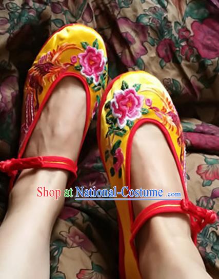 Asian Chinese Shoes Wedding Shoes Yellow Satin Shoes, Traditional China Opera Shoes Hanfu Shoes Embroidered Phoenix Peony Shoes