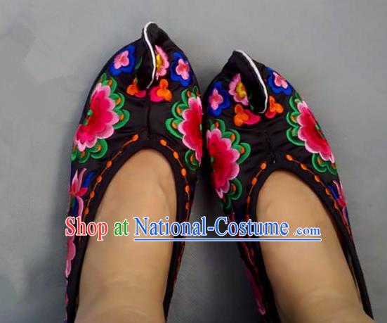 Asian Chinese Shoes Wedding Shoes Handmade Black Embroidered Shoes, Traditional China Princess Shoes Hanfu Become Warped Head Shoe for Women