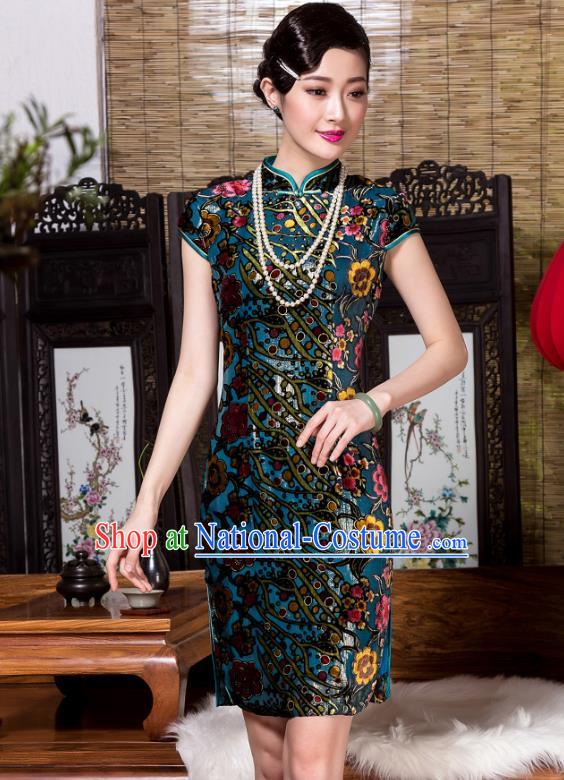 Traditional Chinese National Costume Plated Buttons Qipao, China Tang Suit Chirpaur Top Grade Green Velvet Cheongsam for Women