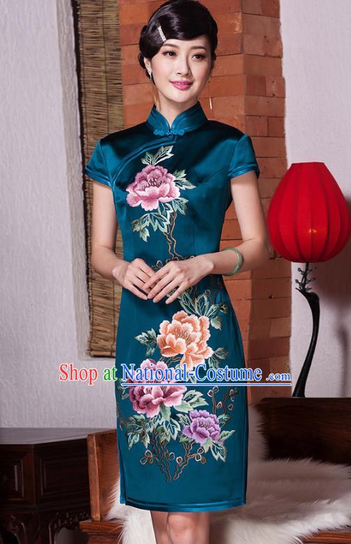 Traditional Chinese National Costume Green Mulberry Silk Embroidery Qipao, Top Grade Tang Suit Stand Collar Cheongsam Dress for Women