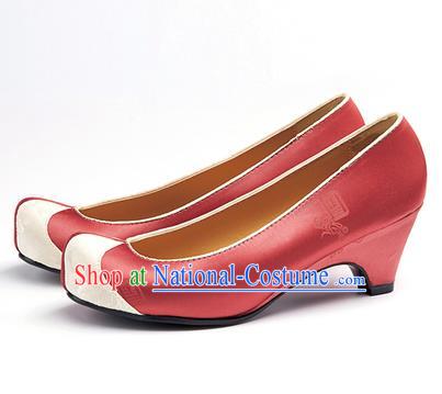 Traditional Korean National Wedding Watermelon Red Embroidered Shoes, Asian Korean Hanbok Bride Embroidery Satin High-heeled Shoes for Women