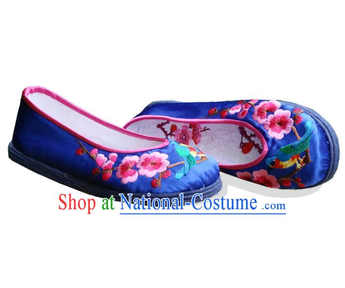 Asian Chinese Traditional Shoes Bride Blue Embroidered Shoes, China Peking Opera Handmade Embroidery Wintersweet Shoe Hanfu Princess Shoes for Women