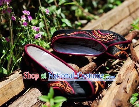 Traditional Chinese Ancient Princess Shoes Black Cloth Embroidered Shoes Become Warped Head Shoe, China Handmade Embroidery Hanfu Shoes for Women