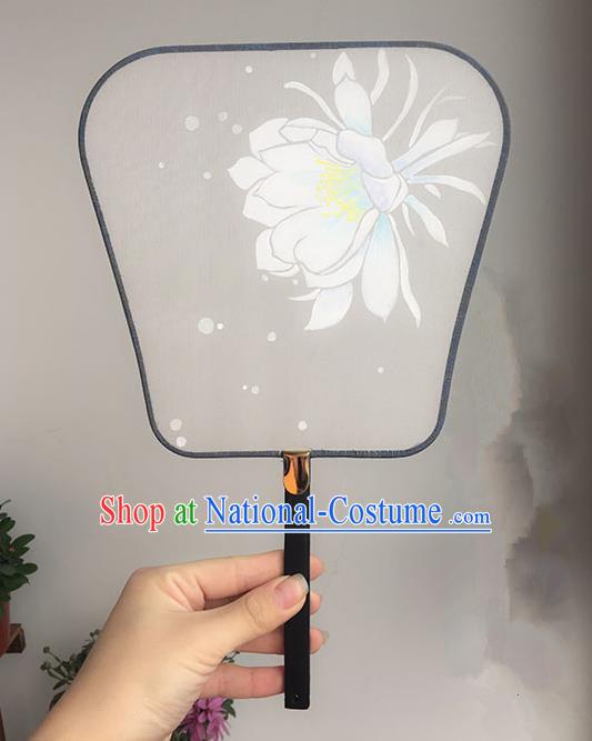 Traditional Handmade Ancient Chinese Tang Dynasty Imperial Princess Painting Palace Lady Hanfu Silk Fan for Women